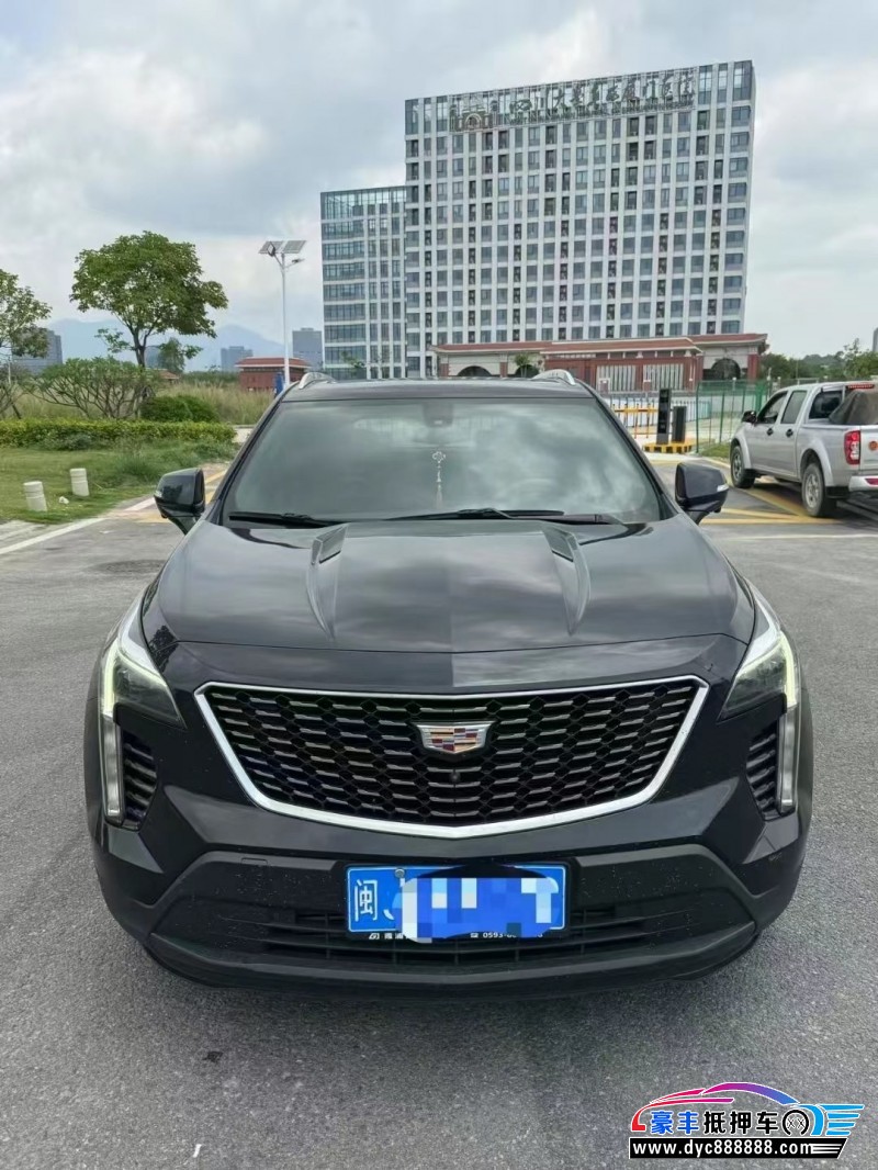 22年凯迪拉克XT4轿车抵押车出售
