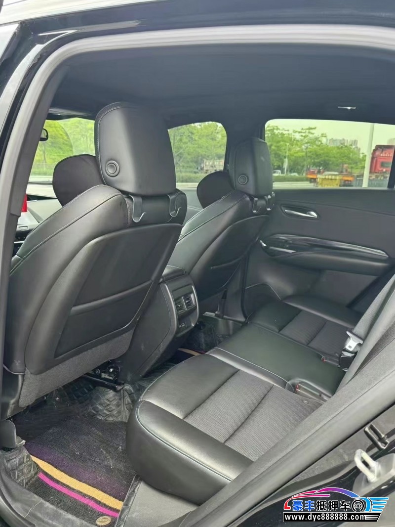 22年凯迪拉克XT4轿车抵押车出售