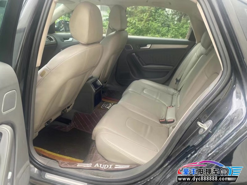 10年奥迪A4轿车抵押车出售