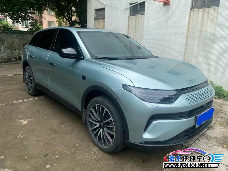 23年零跑C11轿车抵押车出售