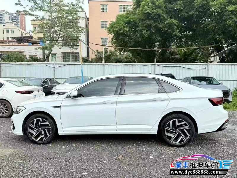 24年大众速腾轿车抵押车出售