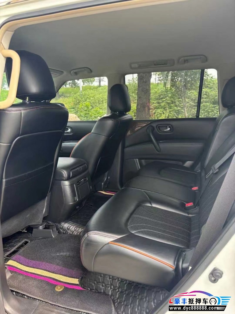 20年日产途乐轿车抵押车出售