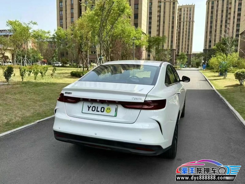 24年吉利几何轿车抵押车出售