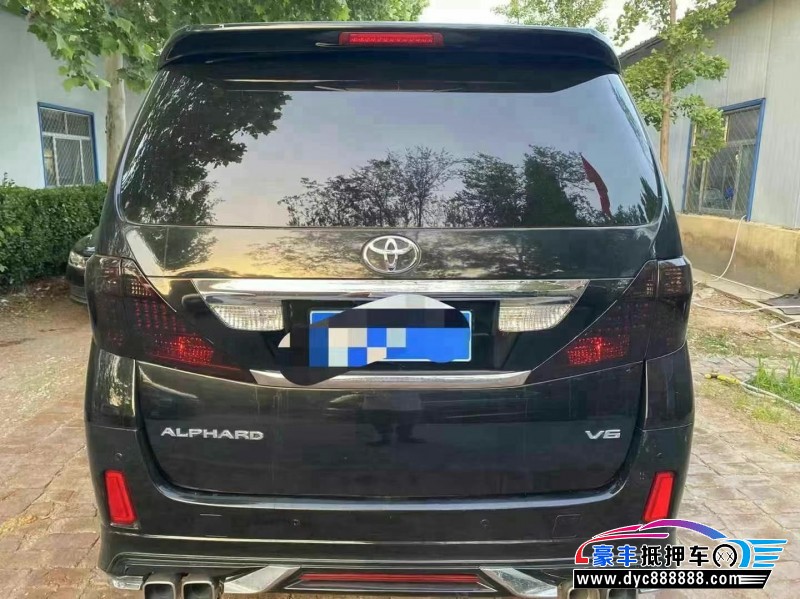 12年丰田埃尔法轿车抵押车出售