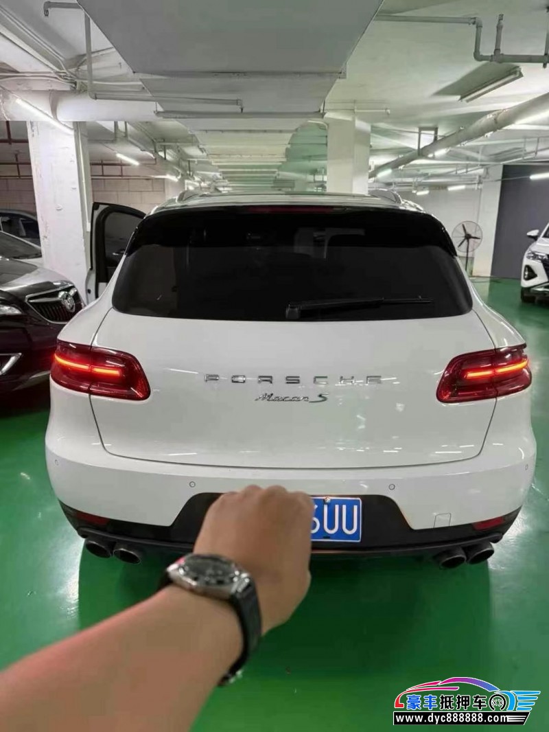 15年保时捷Macan迈凯轿车抵押车出售