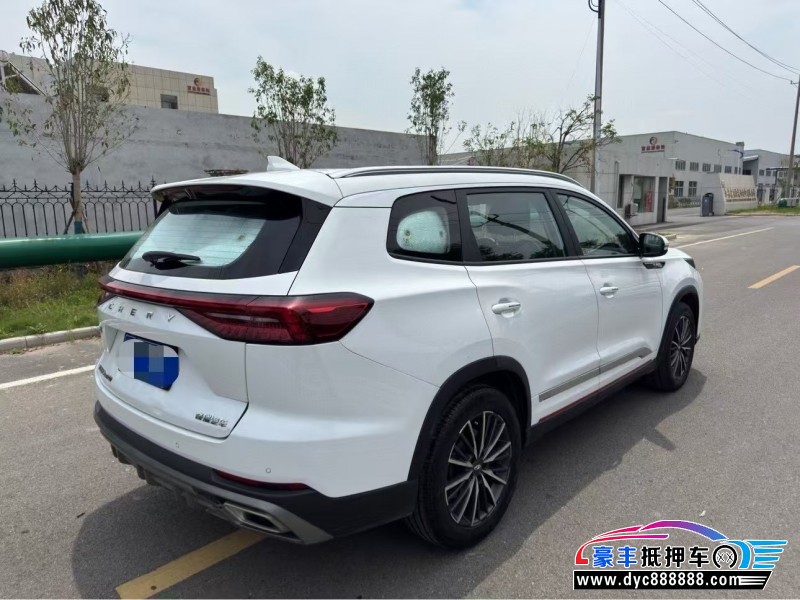 22年奇瑞瑞虎8轿车抵押车出售