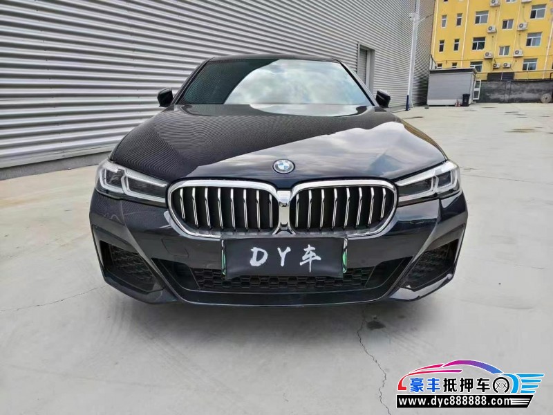 22年宝马5系轿车