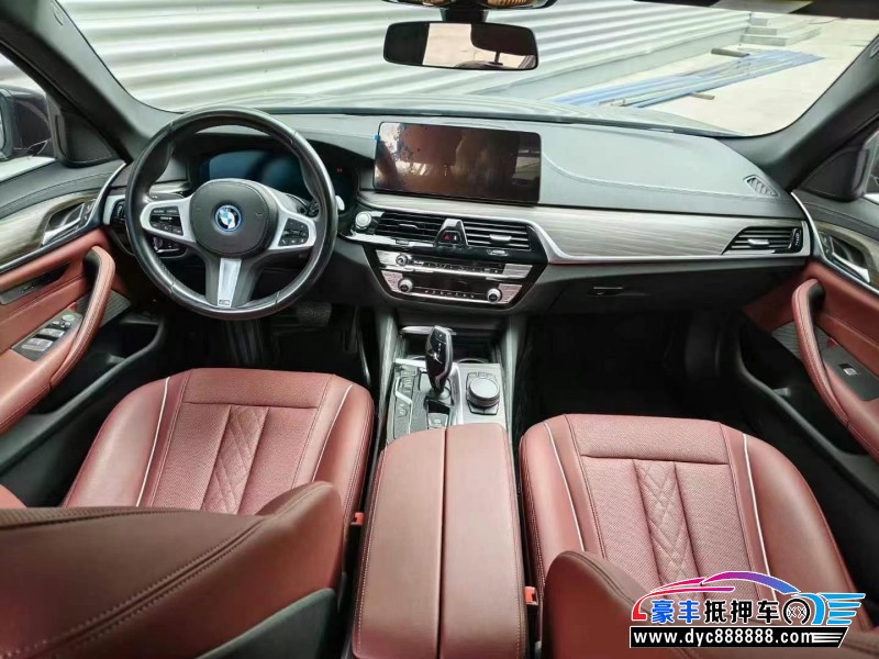 22年宝马5系轿车抵押车出售