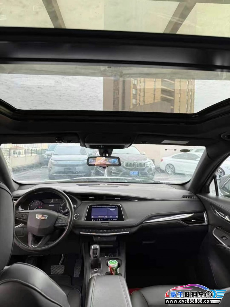 19年凯迪拉克XT4轿车抵押车出售