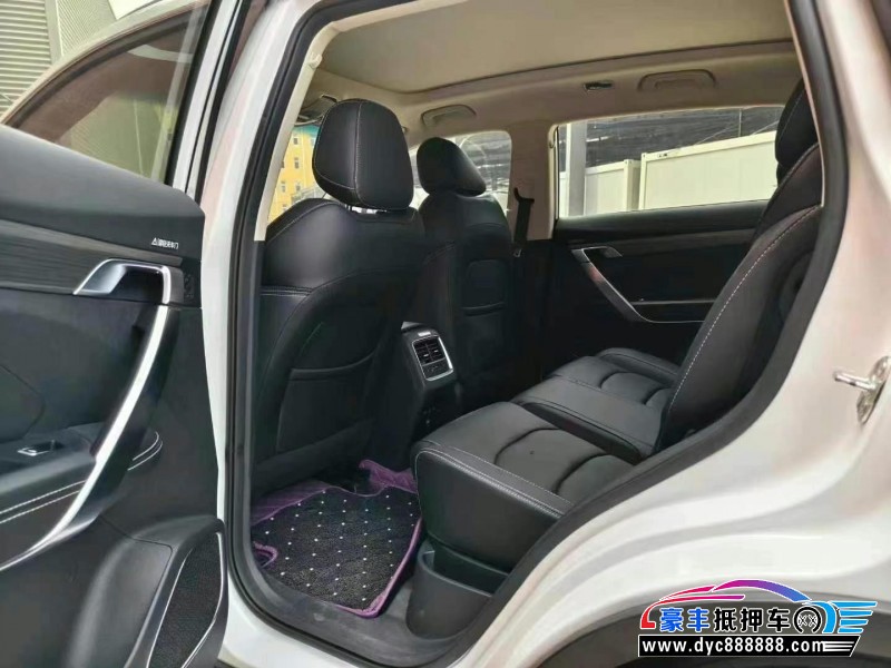 21年吉利博越轿车抵押车出售