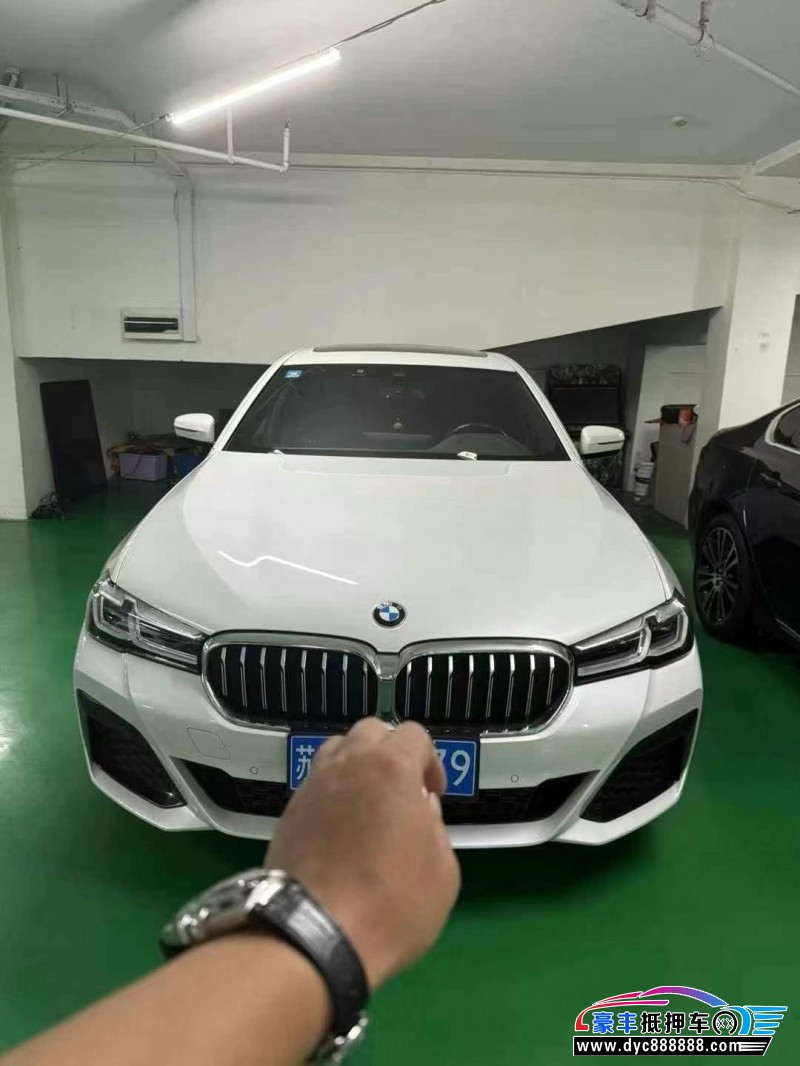 21年宝马5系轿车抵押车出售