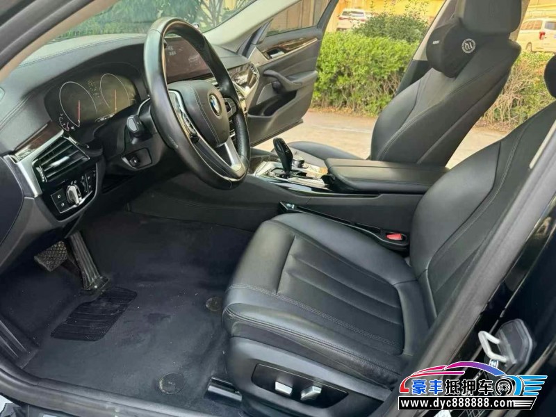 19年宝马5系轿车抵押车出售