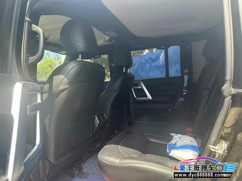 20年北京BJ40轿车抵押车出售