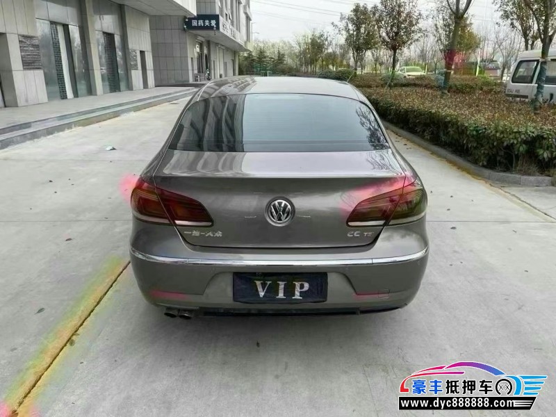 15年大众CC轿车抵押车出售