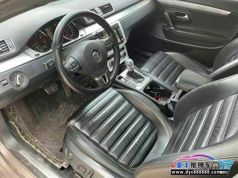 15年大众CC轿车抵押车出售