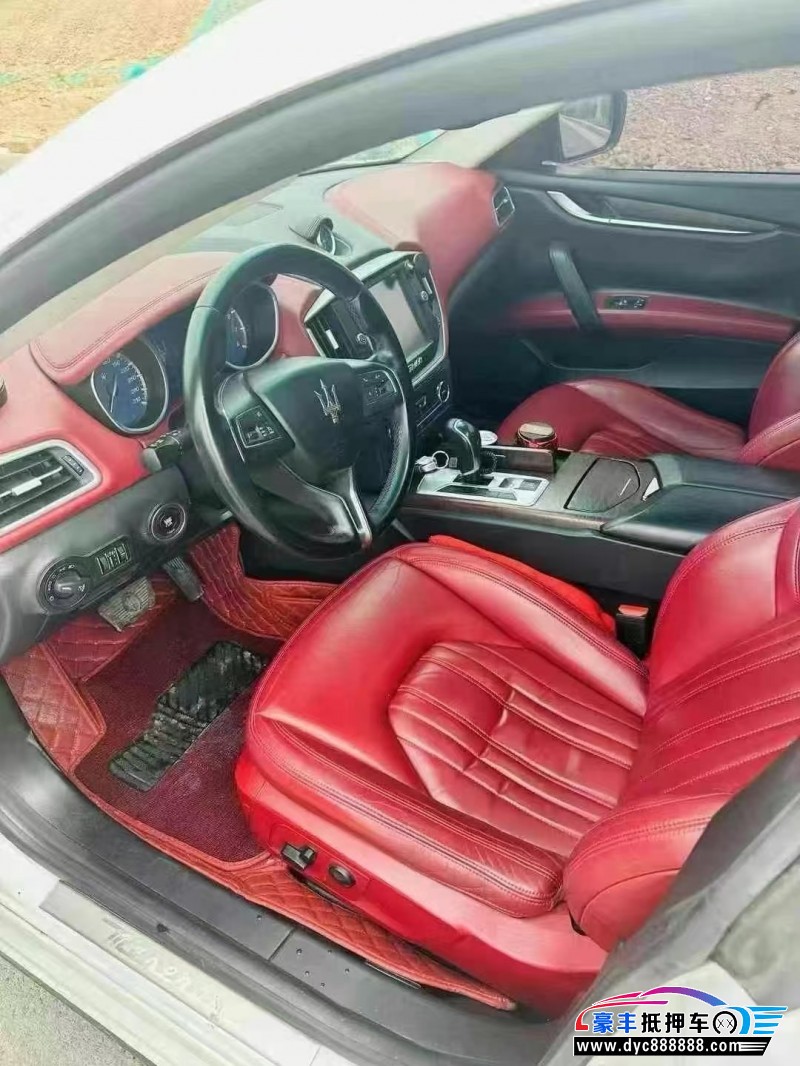 15年玛莎拉蒂Ghibli轿车抵押车出售