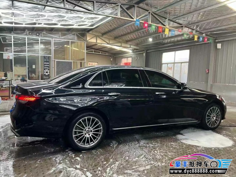 21年奔驰E轿车抵押车出售