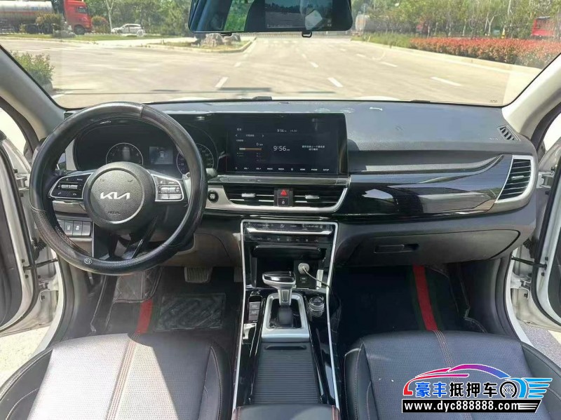 23年起亚KX3轿车抵押车出售