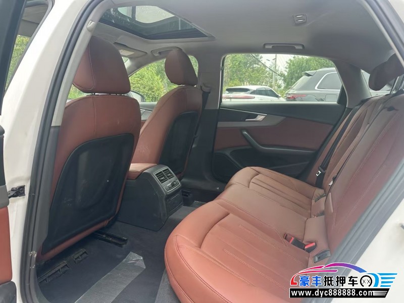 18年奥迪A4L轿车抵押车出售