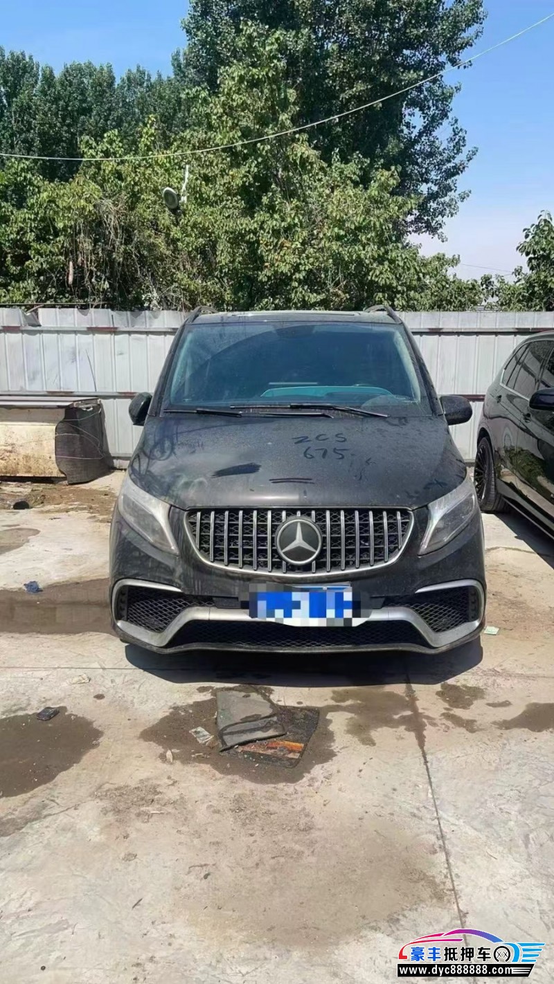 21年奔驰威霆轿车抵押车出售