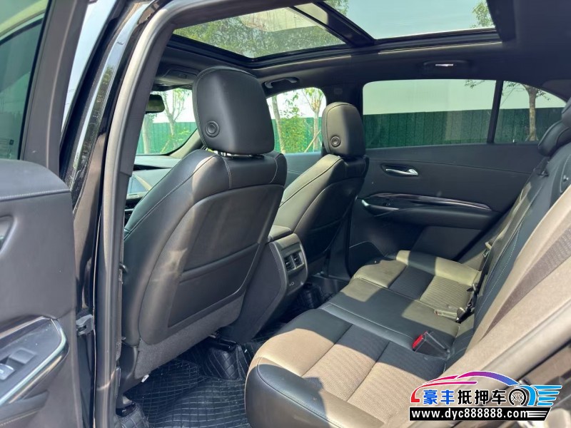 19年凯迪拉克XT4轿车抵押车出售