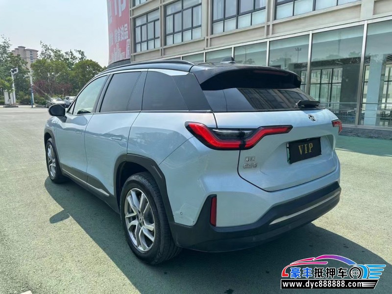 21年蔚来ES6轿车抵押车出售