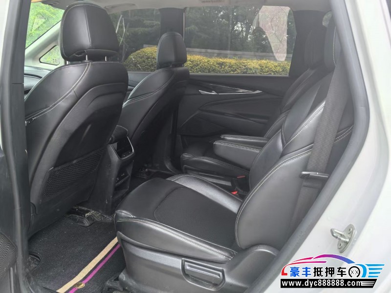 20年上汽大通G50轿车抵押车出售