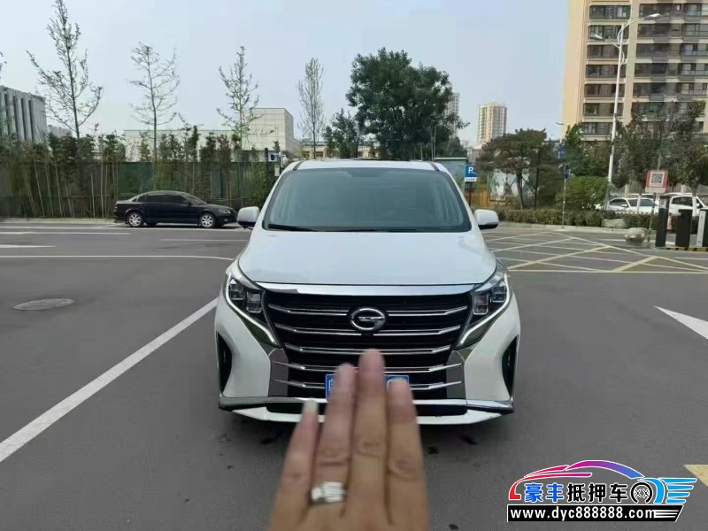 21年传祺M8轿车抵押车出售