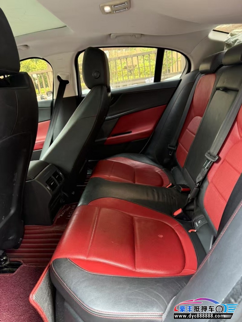 16年捷豹XE轿车抵押车出售