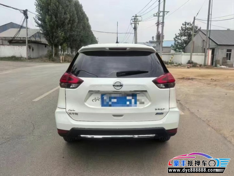 18年日产奇骏轿车抵押车出售