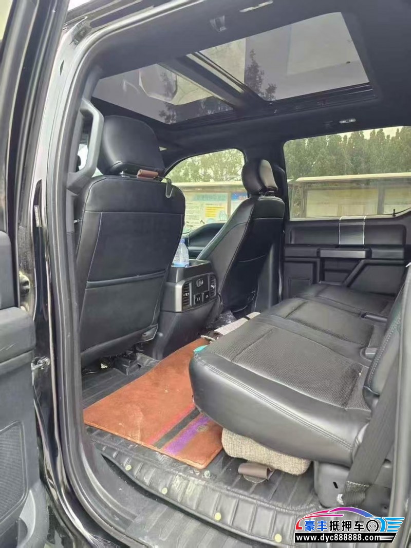 19年福特猛禽轿车抵押车出售