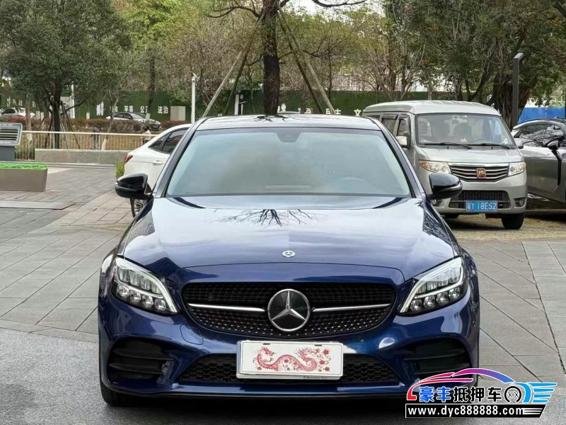 抵押车出售21年奔驰C轿车