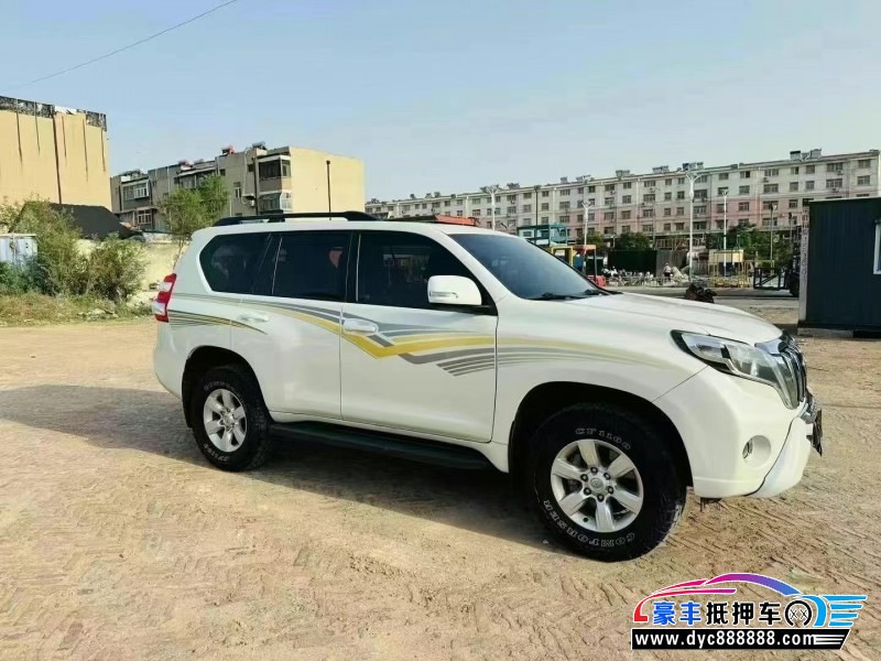 17年丰田普拉多（霸道）轿车抵押车出售