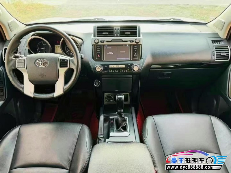 17年丰田普拉多（霸道）轿车抵押车出售