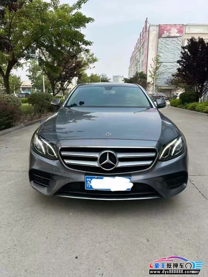 19年奔驰E轿车抵押车出售