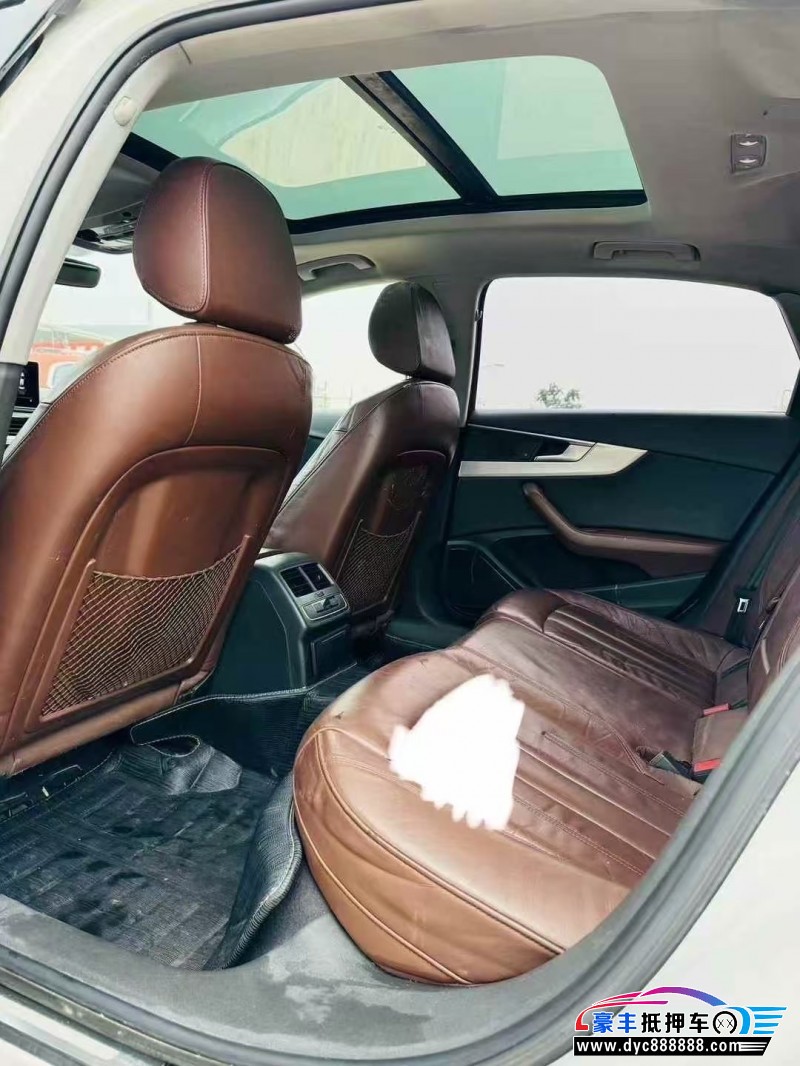 17年奥迪A4L轿车抵押车出售