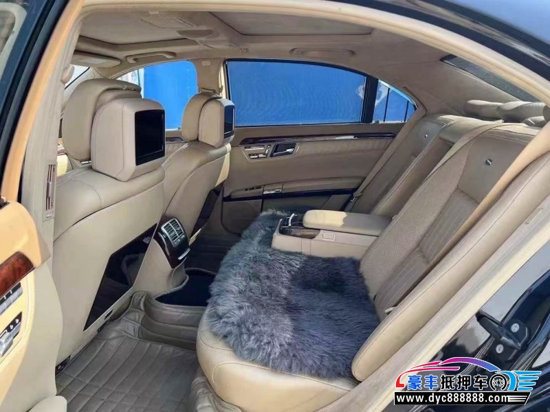 10年奔驰S轿车抵押车出售