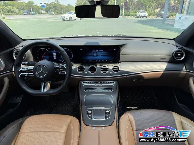 21年奔驰E轿车抵押车出售