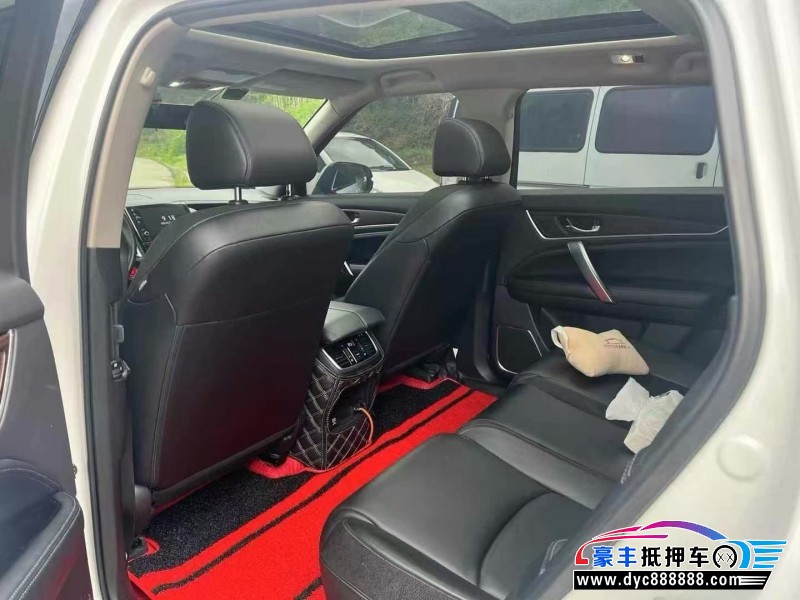 19年本田冠道轿车抵押车出售