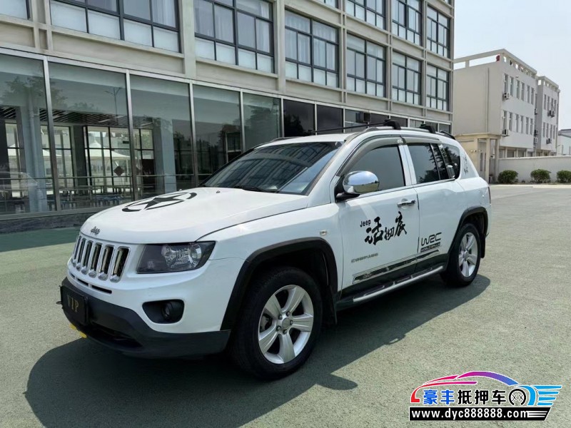 16年Jeep指南者轿车抵押车出售