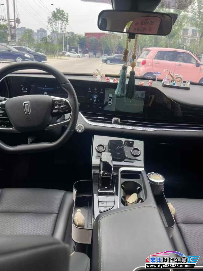 23年奔腾B70轿车抵押车出售