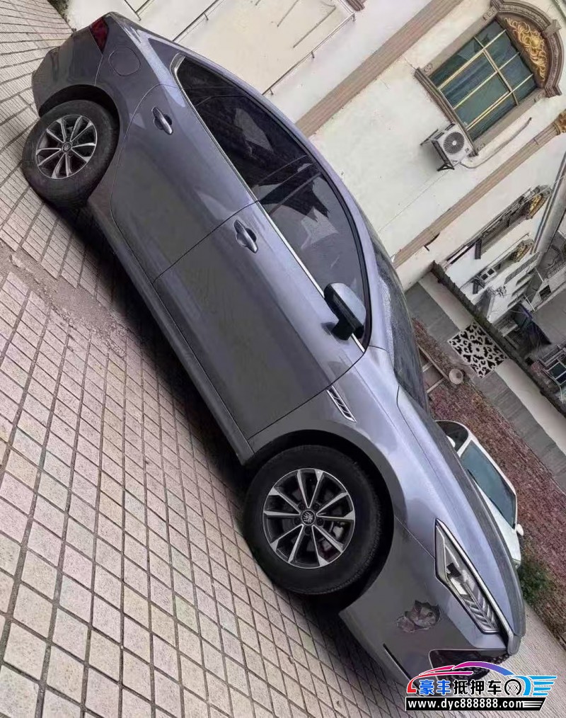 23年比亚迪秦轿车抵押车出售