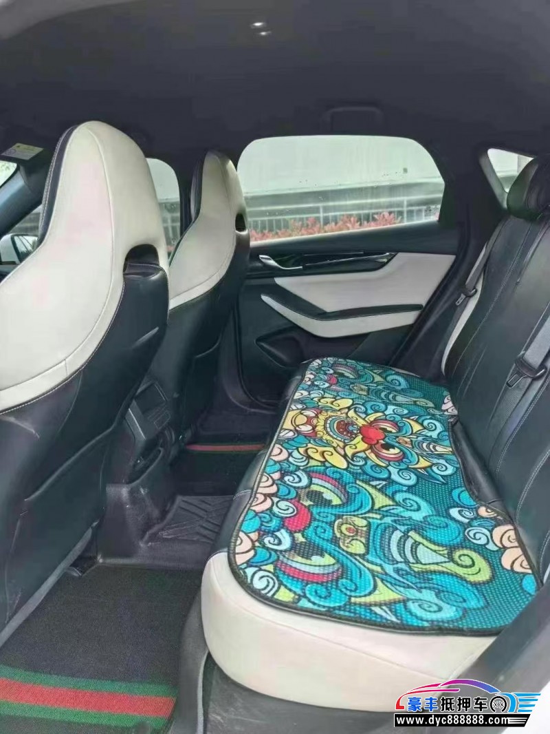 23年比亚迪秦轿车抵押车出售