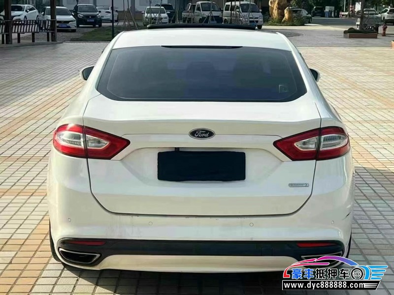 15年福特蒙迪欧轿车抵押车出售