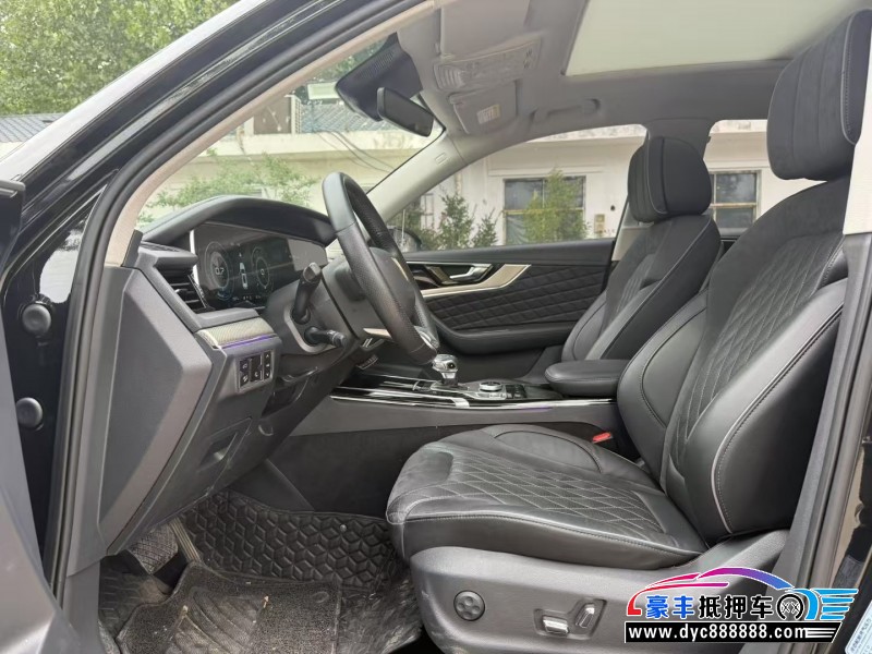 21年红旗HS5轿车抵押车出售