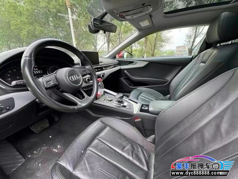 18年奥迪A5轿车抵押车出售