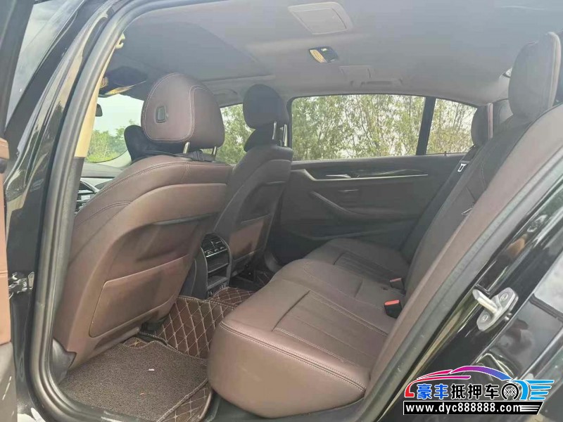 20年宝马5系轿车抵押车出售