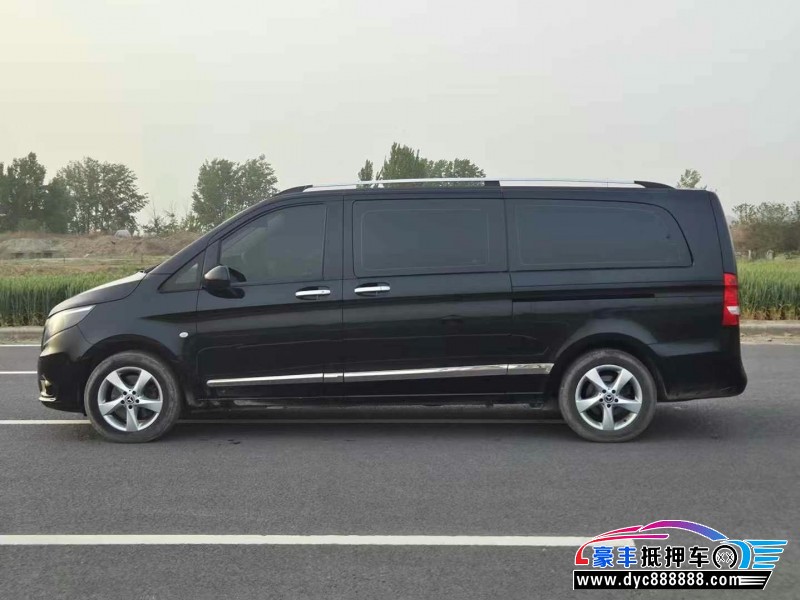 20年奔驰威霆轿车抵押车出售