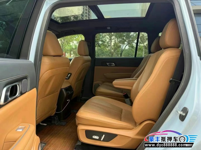 21年理想ONE轿车抵押车出售