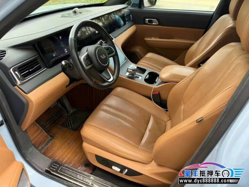 21年理想ONE轿车抵押车出售